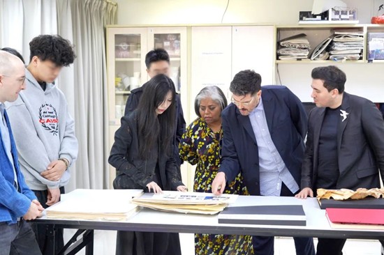 从国内艺考到艺术留学，从Fashion到Fine art，成功追梦伦艺丨天麟ICA预科生Iris专访