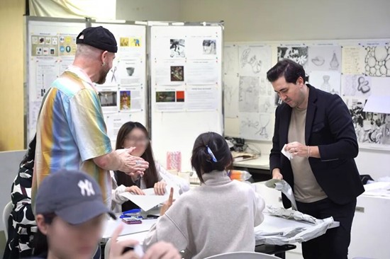 伦艺面试官Philip亲临广州，助力广州招生代表处学生们全纪录，面试官解密伦艺申请关键